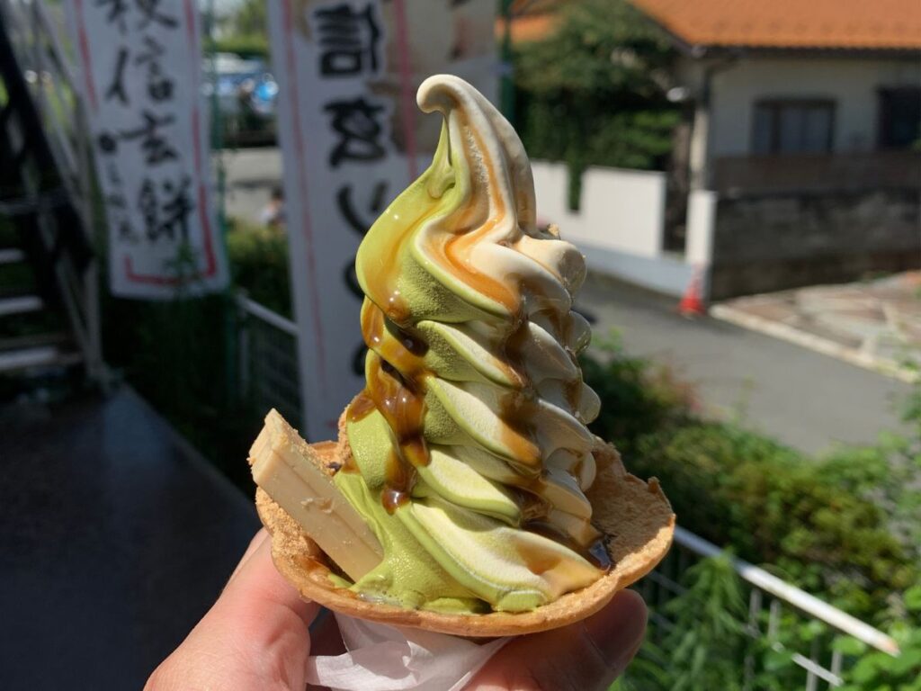 信玄餅ソフトクリーム